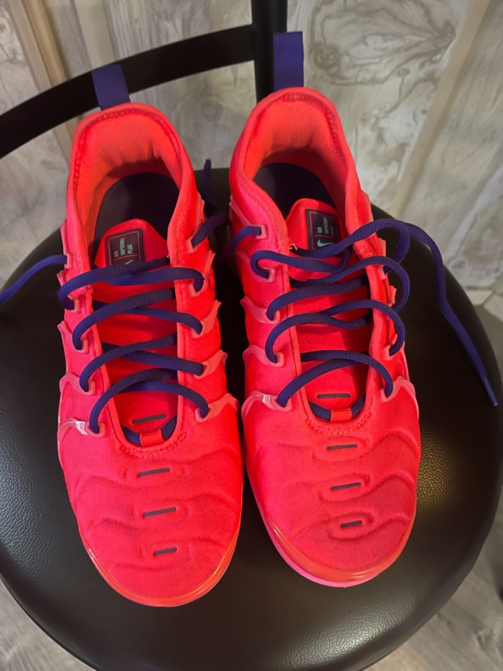 Nike Hot Pink Nike Air Vapormax Plus 6.5 new